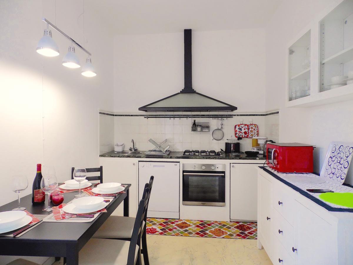 Casa Silvia Apartment ลุคคา ภายนอก รูปภาพ