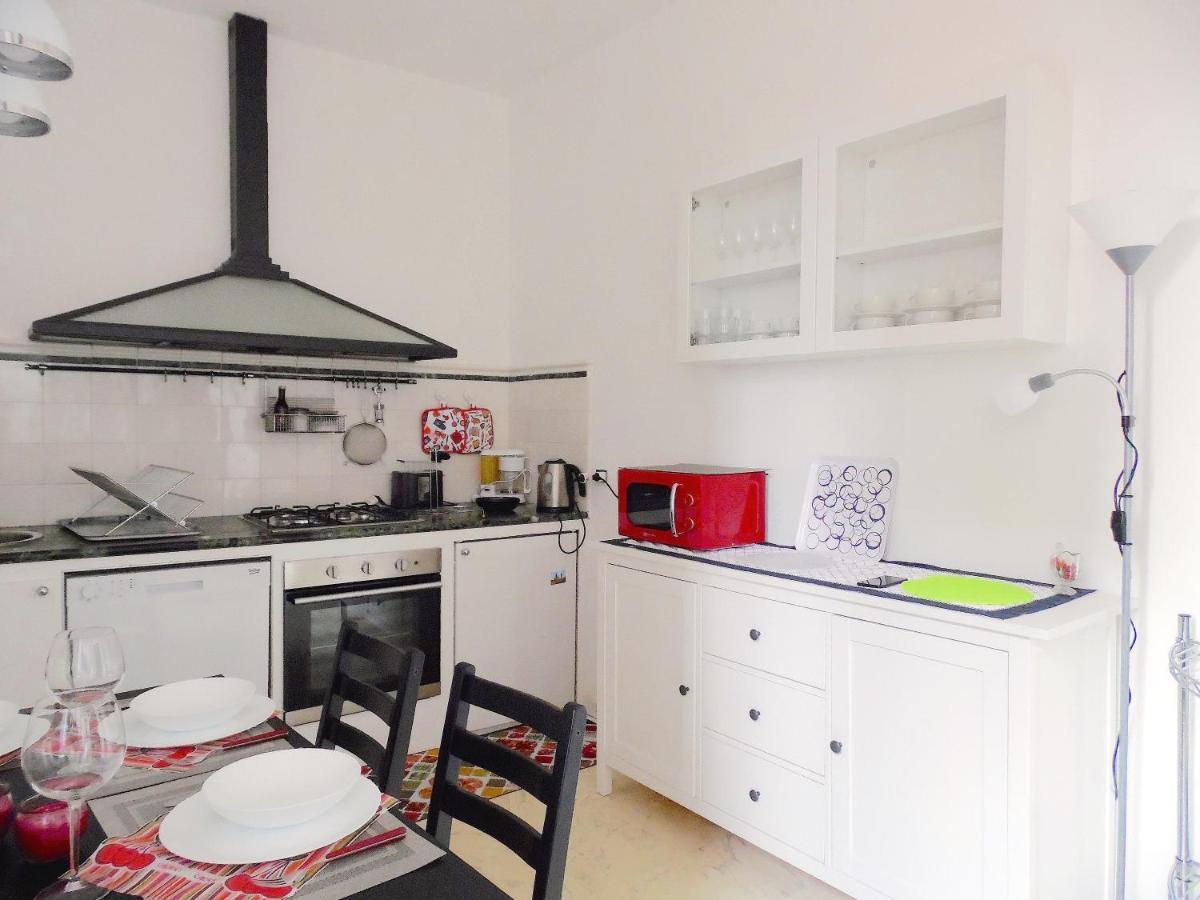 Casa Silvia Apartment ลุคคา ภายนอก รูปภาพ