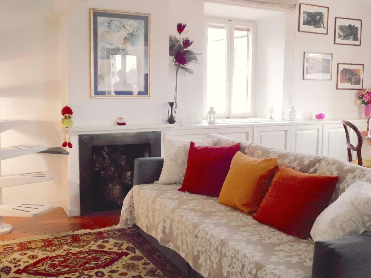 Casa Silvia Apartment ลุคคา ภายนอก รูปภาพ