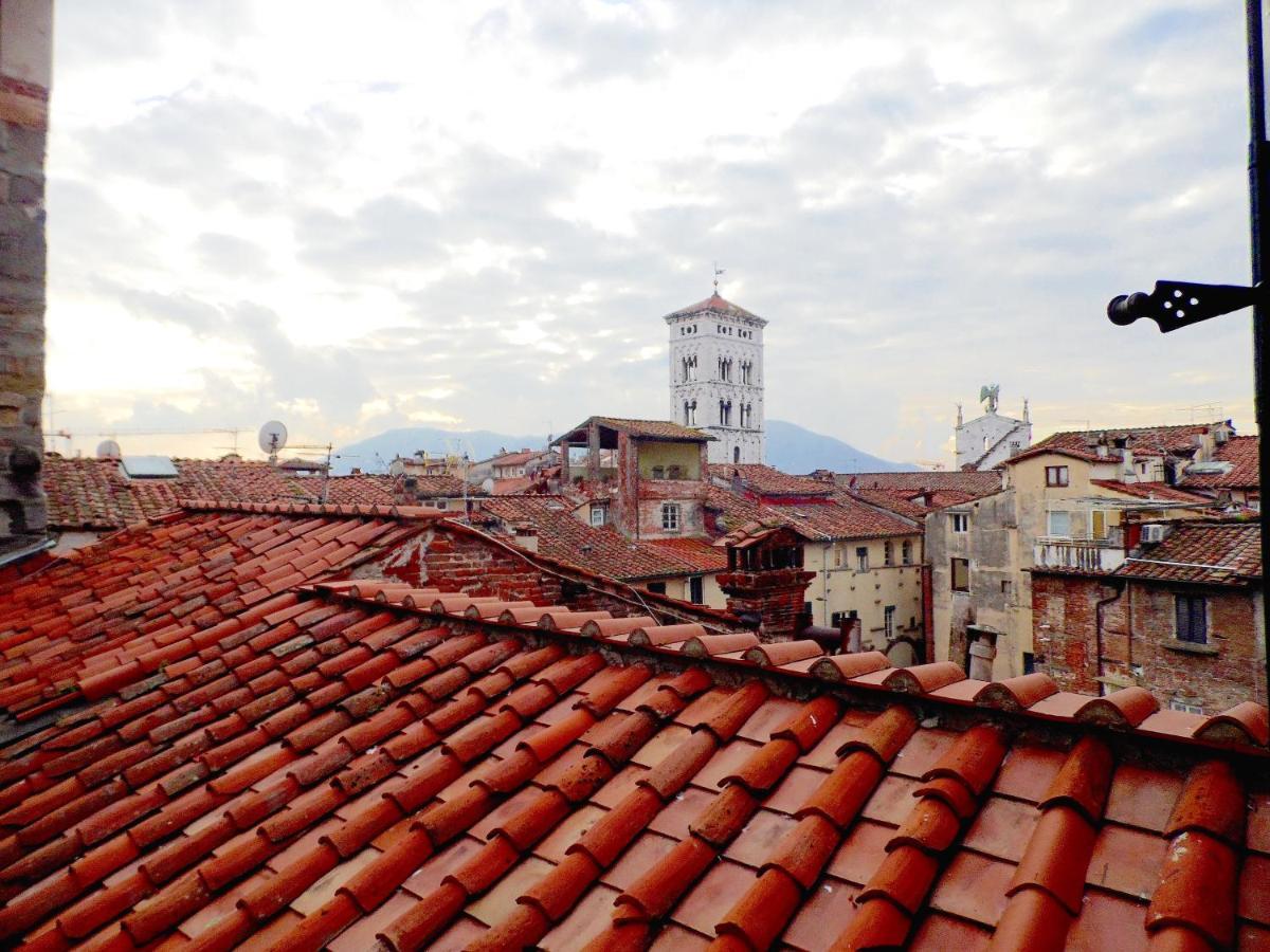 Casa Silvia Apartment ลุคคา ภายนอก รูปภาพ
