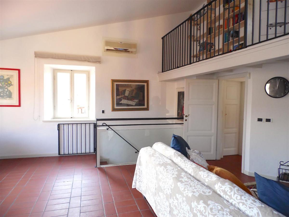 Casa Silvia Apartment ลุคคา ภายนอก รูปภาพ