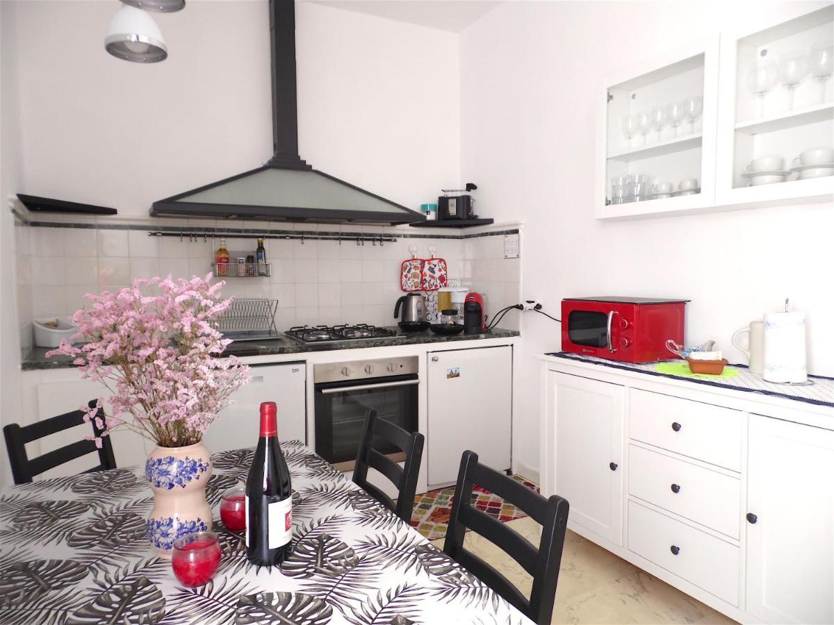 Casa Silvia Apartment ลุคคา ภายนอก รูปภาพ