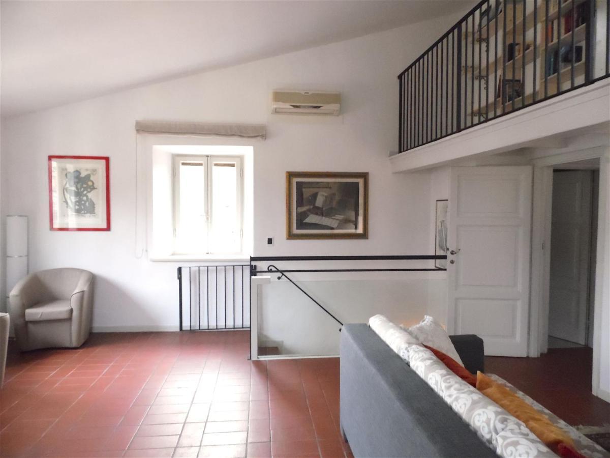 Casa Silvia Apartment ลุคคา ภายนอก รูปภาพ